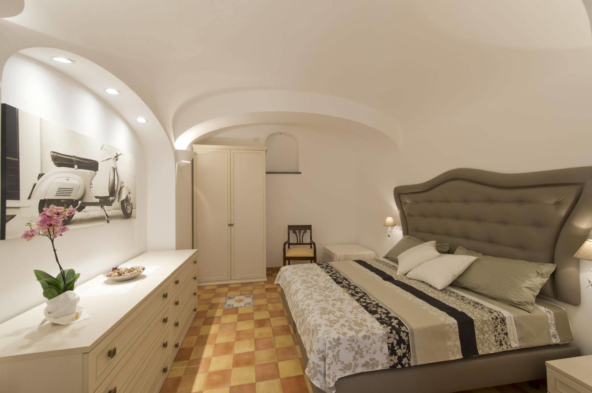 Golden Vaults Praiano Eksteriør billede